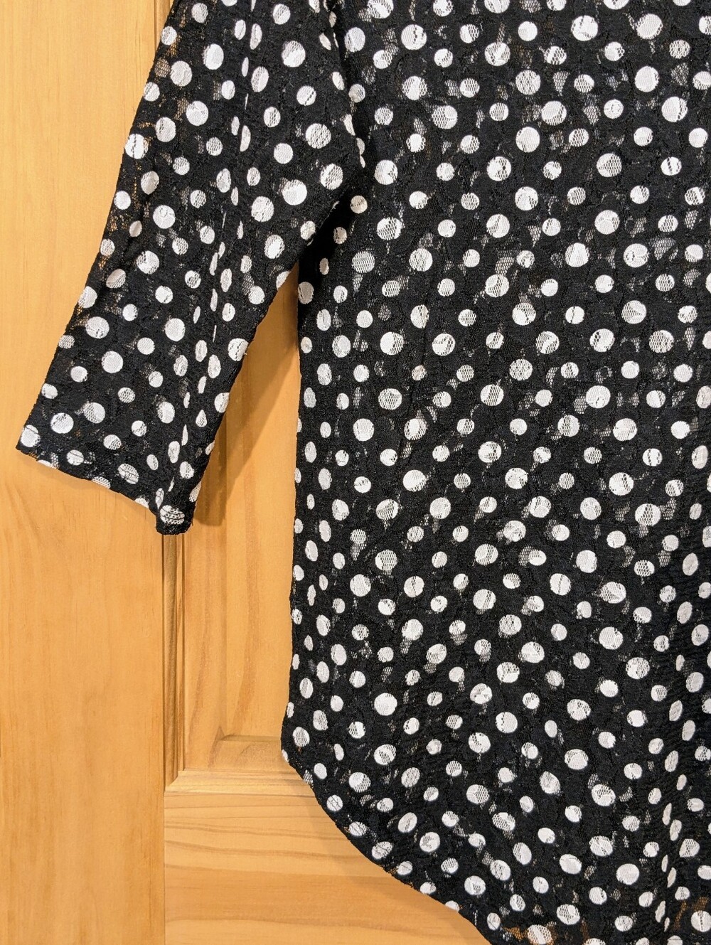 Chico's Tunic Top Nylon Mesh Polka Dot 3/4 Sleeve Semi Sheer Black White Sz 0/Sm - Picture 8 of 10